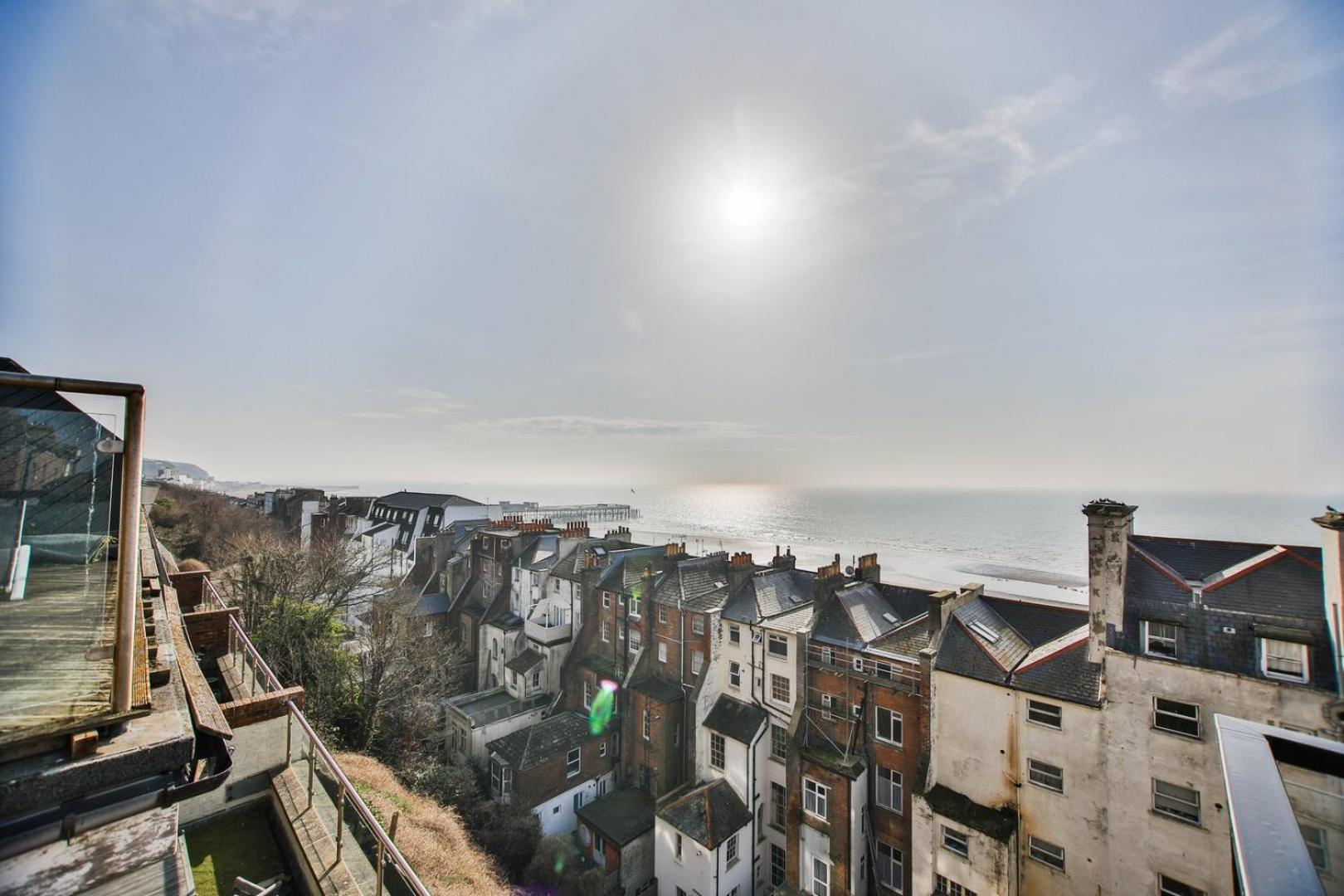 The Sunrise Penthouse Apartment Hastings Ngoại thất bức ảnh